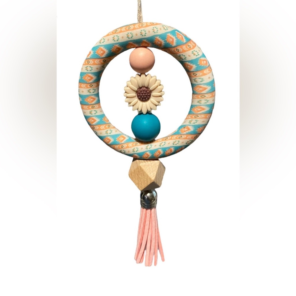 Bohemian Floral/Geometric Necklace-Color: Aqua/Tan/Cream